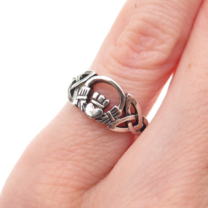 925 Sterling Silver Vintage Irish Claddagh Oxidized Ring Size 4