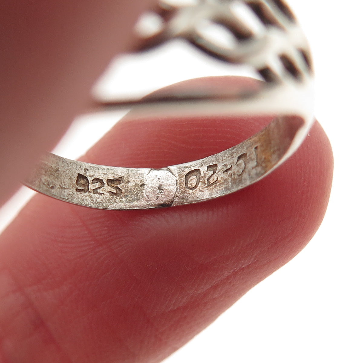 925 Sterling Silver Vintage Woven Oxidized Ring Size 6