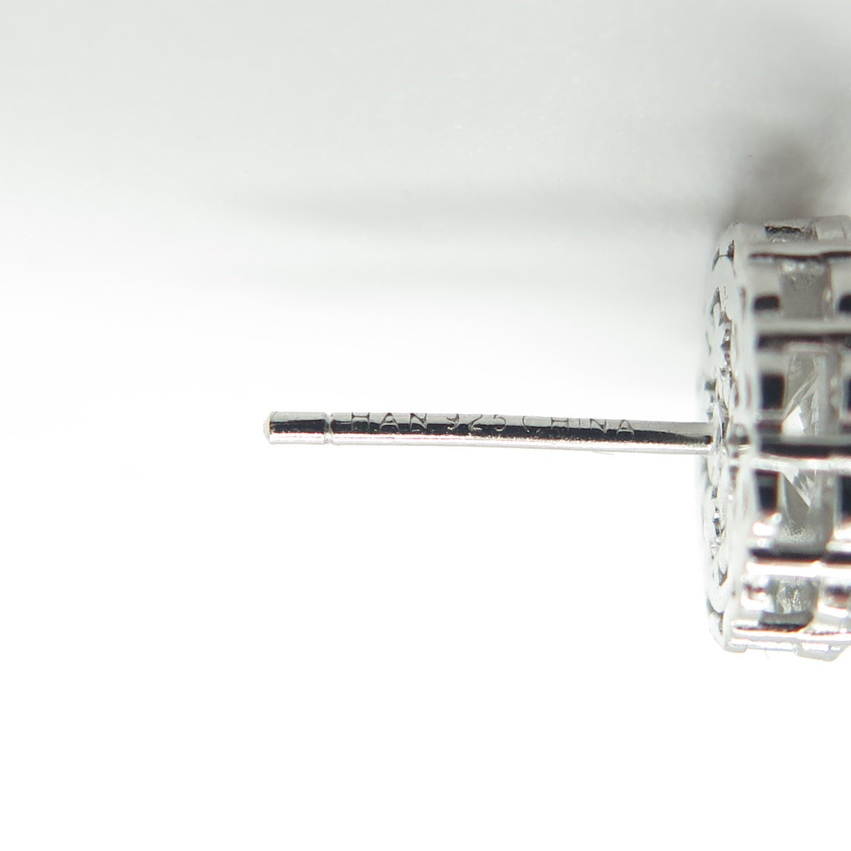 HAN 925 Sterling Silver Round-Cut White C Z Stud Earrings