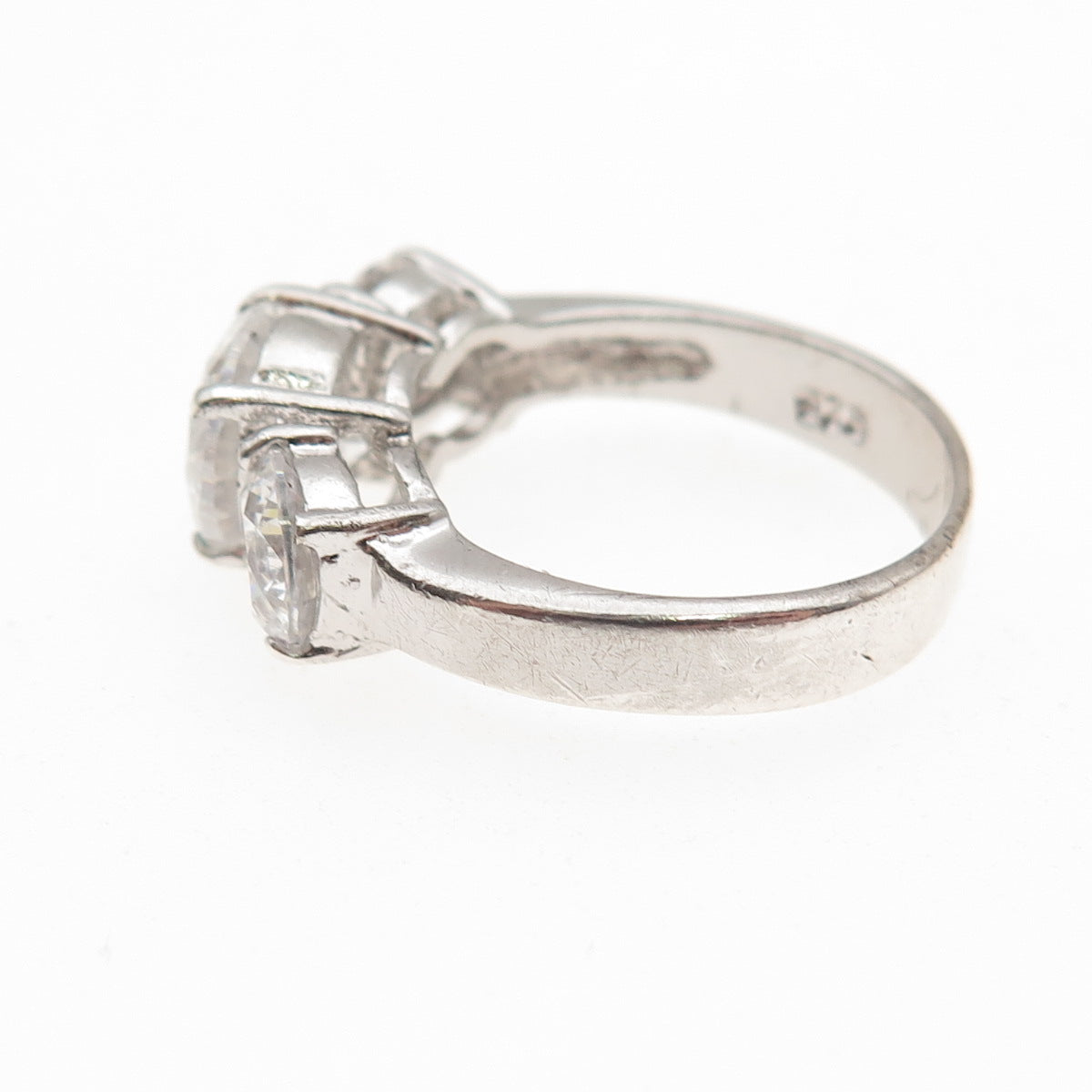 925 Sterling Silver Round-Cut C Z Engagement Ring Size 6.25