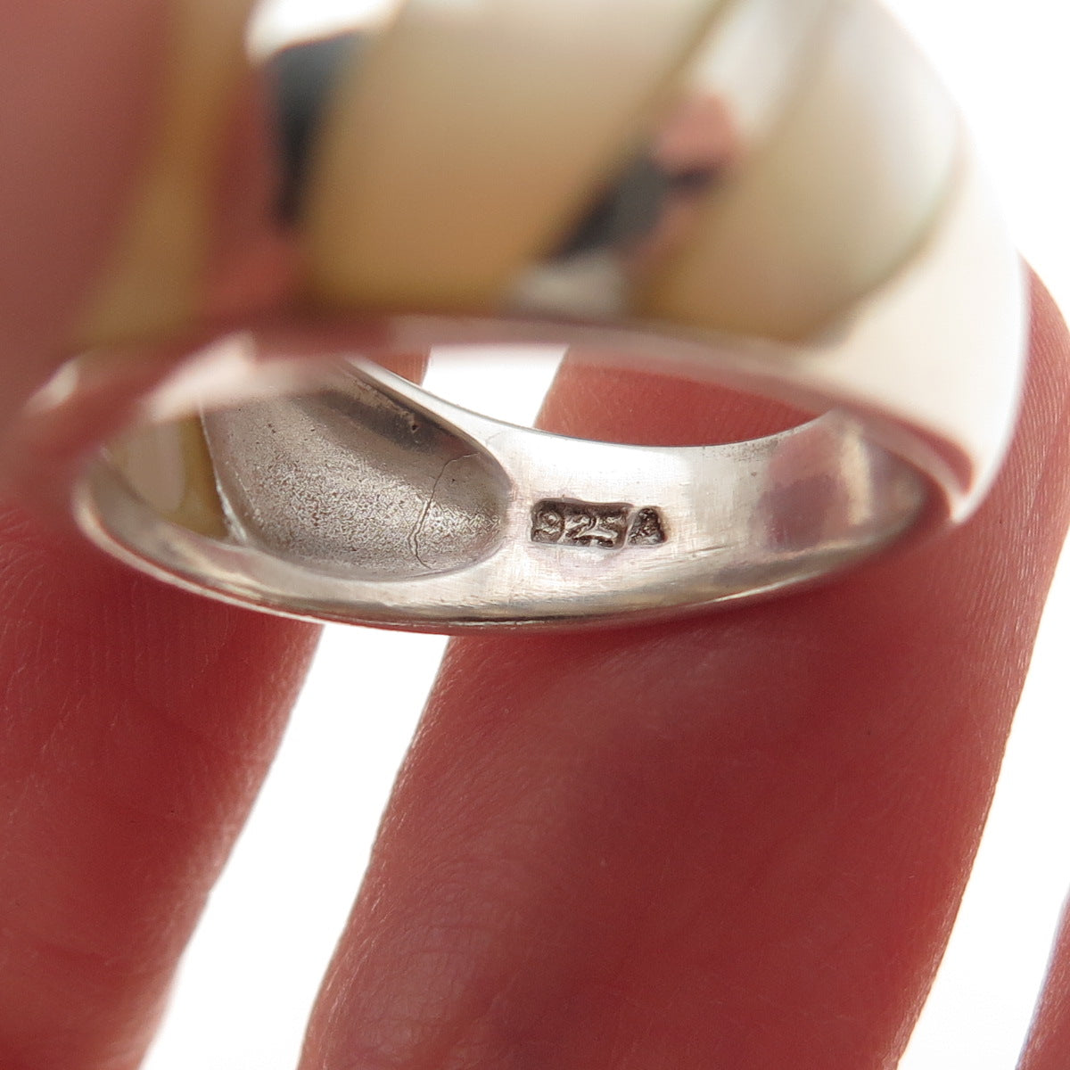925 Sterling Silver Vintage Real MOP Modernist Oxidized Ring Size 5.75