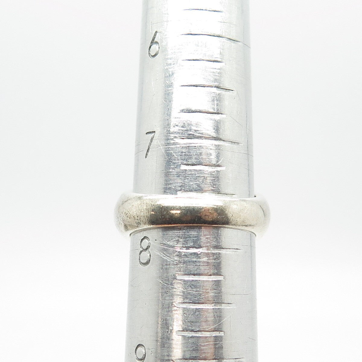 925 Sterling Silver Vintage Celtic Love Knot Dome Ring Size 7.75