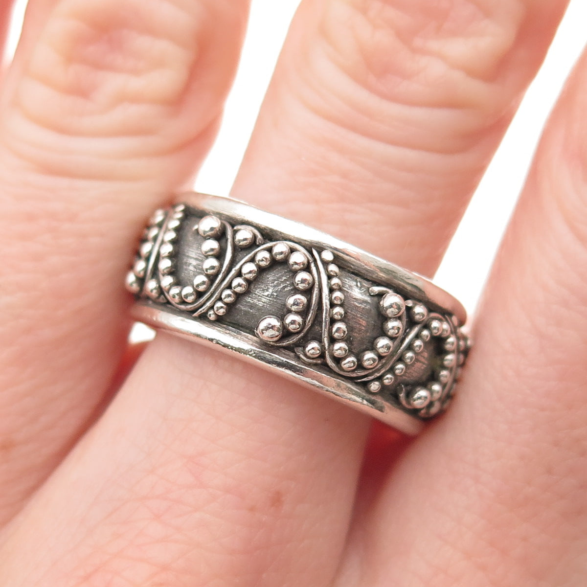 Lois Hill 925 Sterling Silver Vintage Granulated Scroll Band Ring Size 7.75