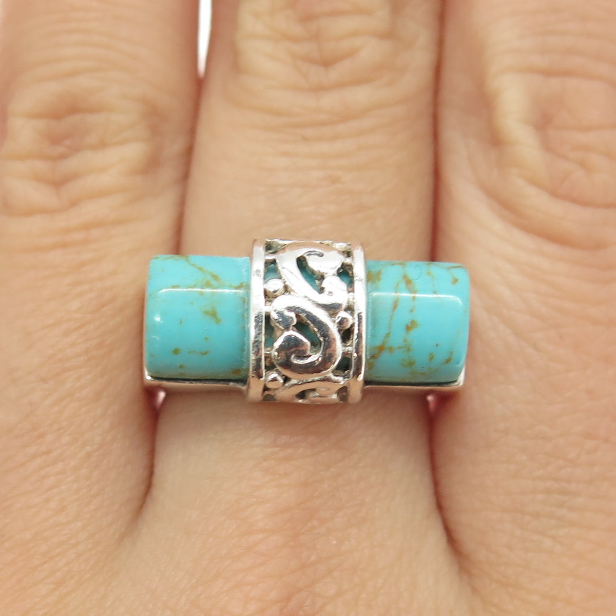 925 Sterling Silver Vintage Real Turquoise Gemstone Ethnic Ring Size 8.5