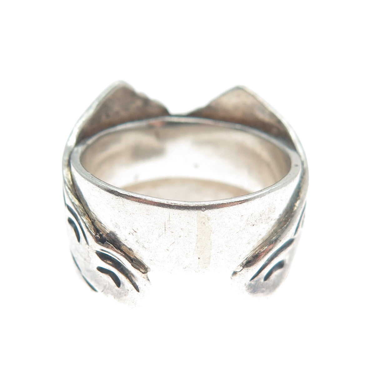 Old Pawn Sterling Silver Vintage Southwestern Mountains Oxidized Ring Size 5.5
