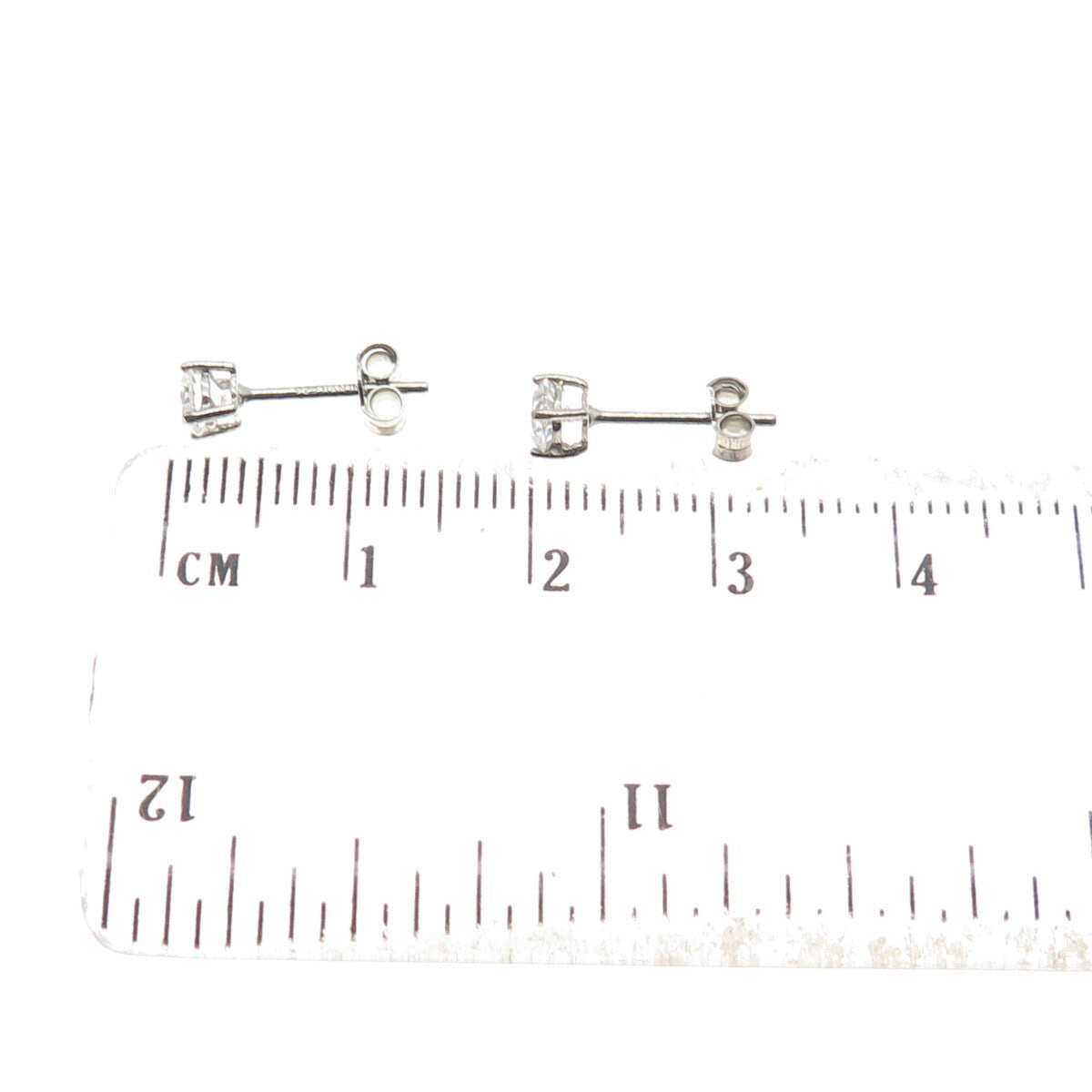 HAN 925 Sterling Silver Round-Cut C Z Stud Earrings