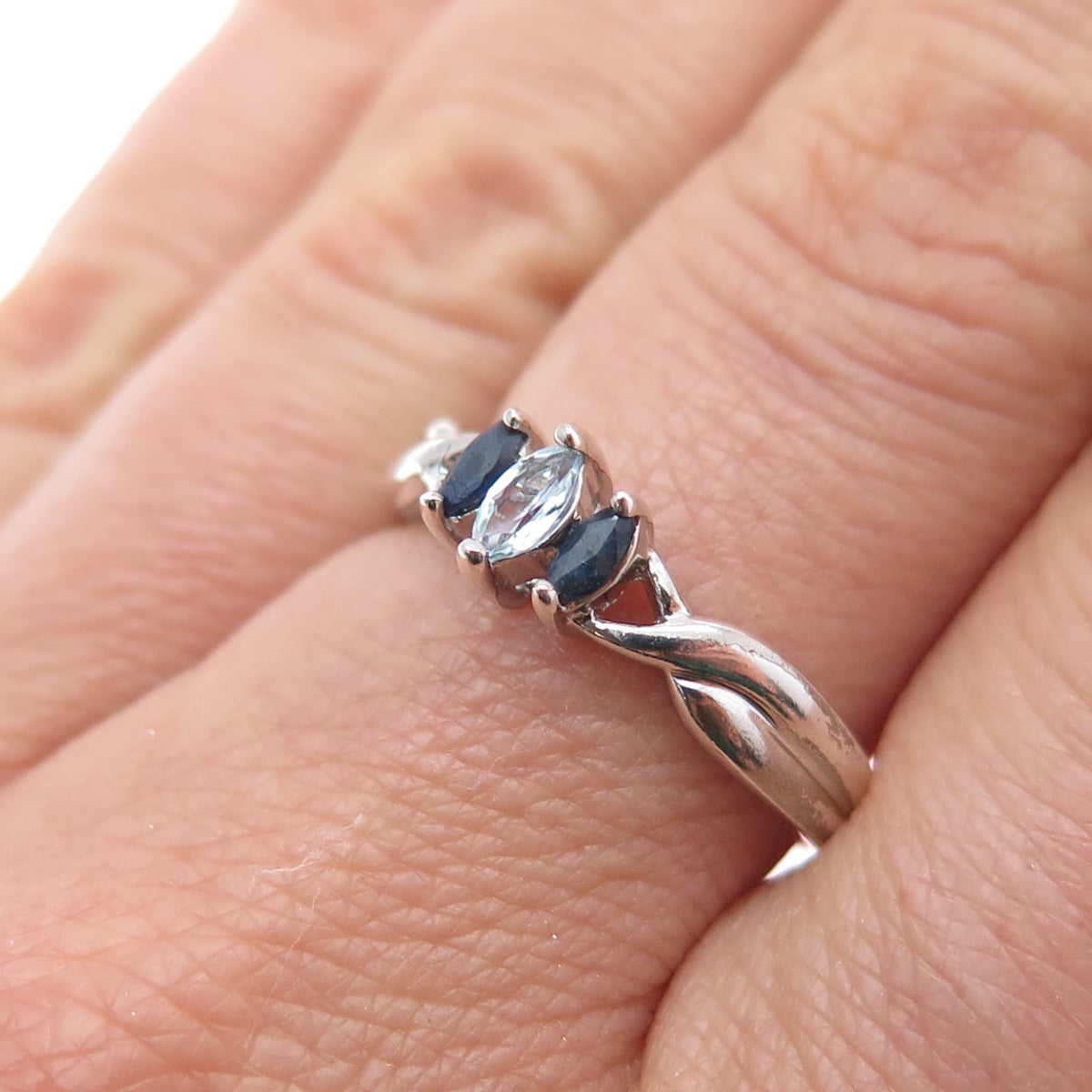 ROSS SIMONS 925 Sterling Silver Vintage Real Sapphire & Blue Topaz Ring Size 8