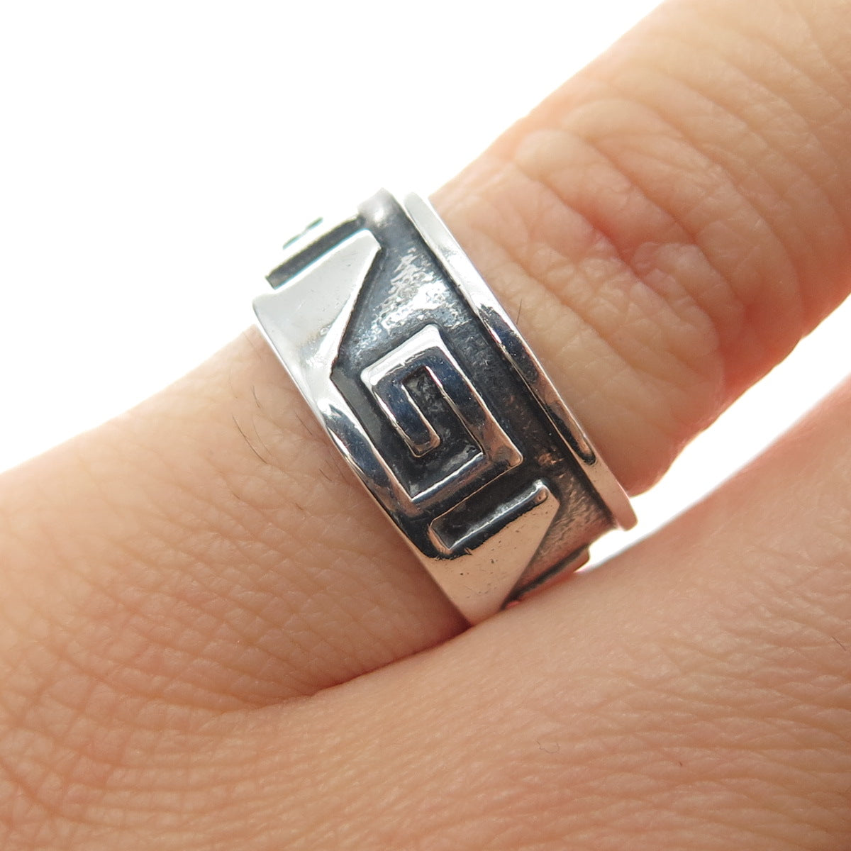 925 Sterling Silver Vintage Tribal Spiral Oxidized Band Ring Size 6.25