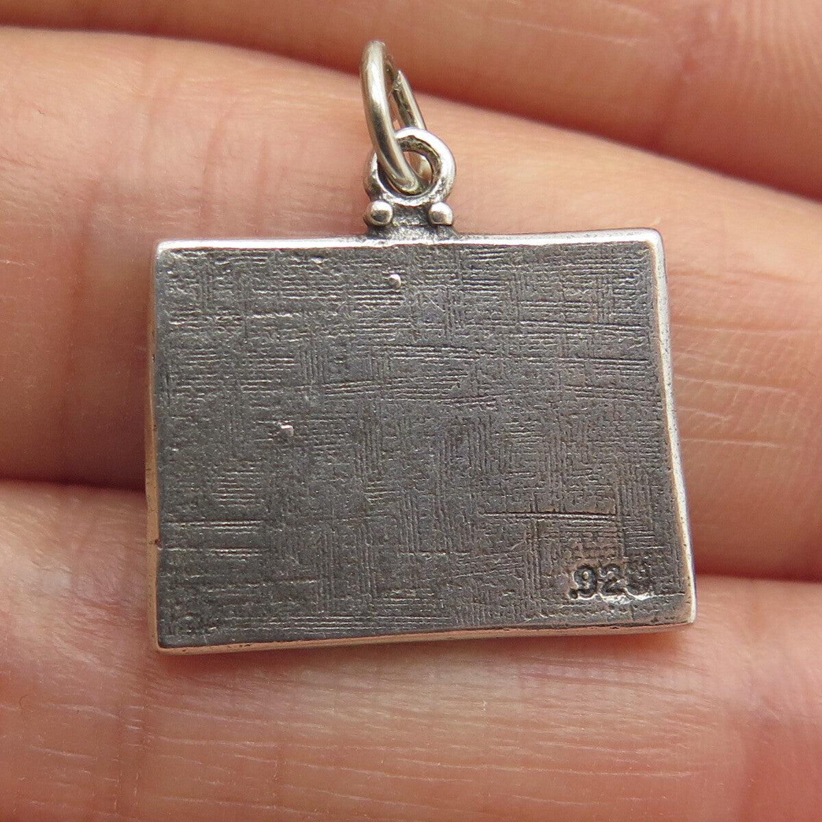 925 Sterling Silver Vintage Wyoming State Map Minimalist Oxidized Charm Pendant