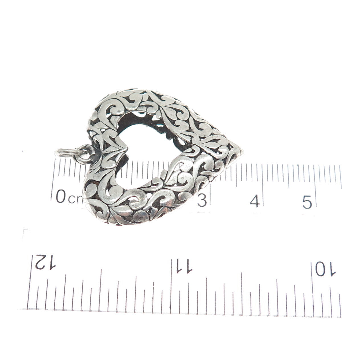 JEZLAINE 925 Sterling Silver Vintage Ornate Heart Pendant