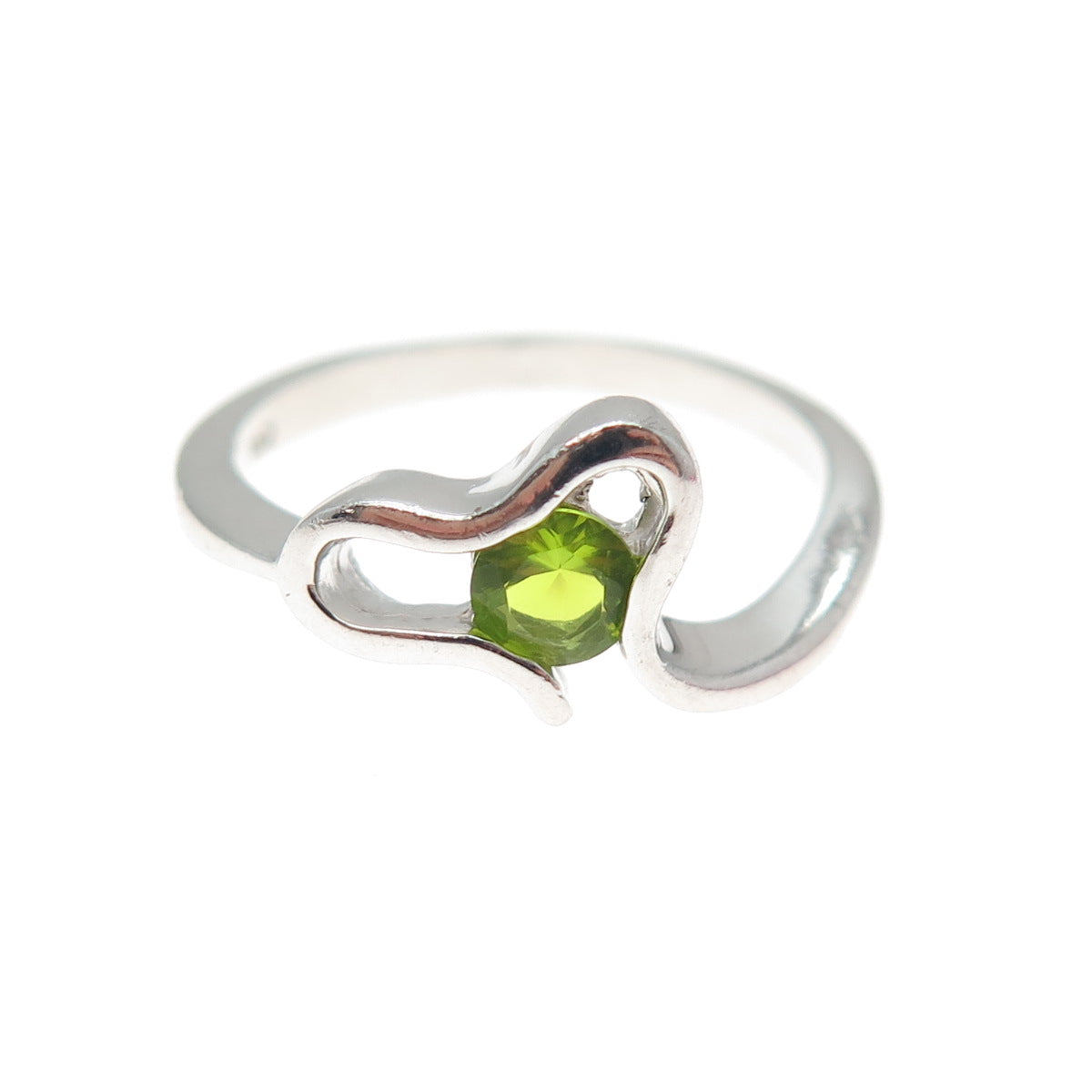 925 Sterling Silver Real Round-Cut Peridot Modernist Heart Ring Size 8