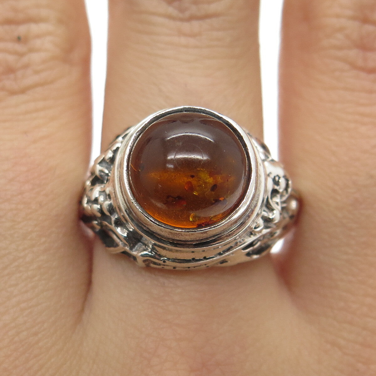 925 Sterling Silver Vintage Real Amber Modernist Ring Size 8.25