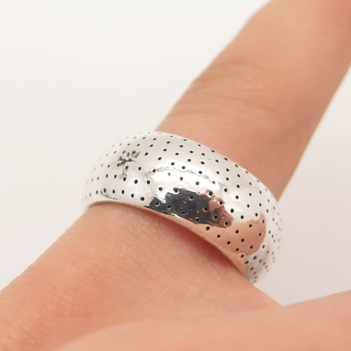 925 Sterling Silver Vintage Zina Dotted Band Ring Size 6