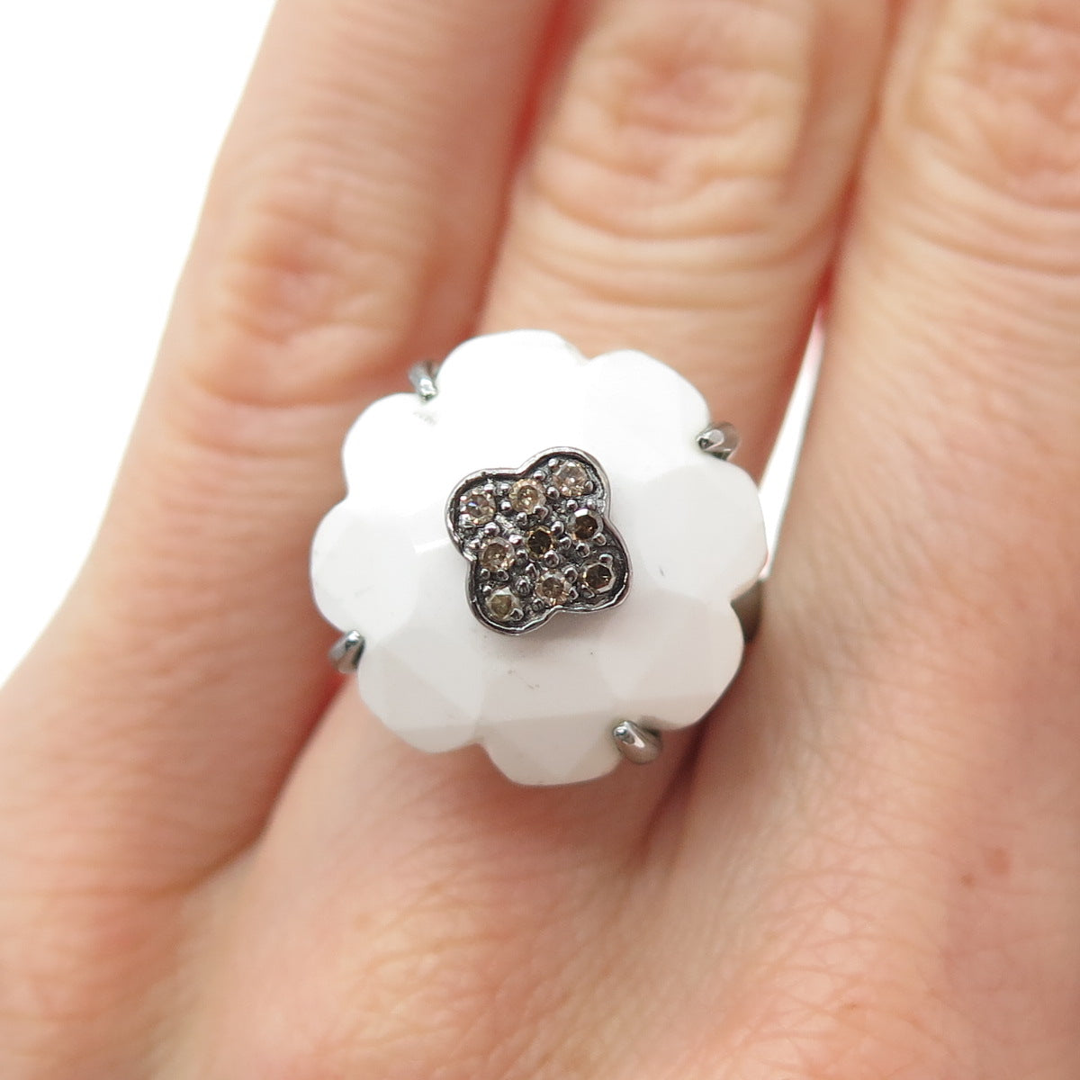 CLYDE DUNEIER CID Sterling Champagne Diamond & White Onyx Flower Ring Size 5.25
