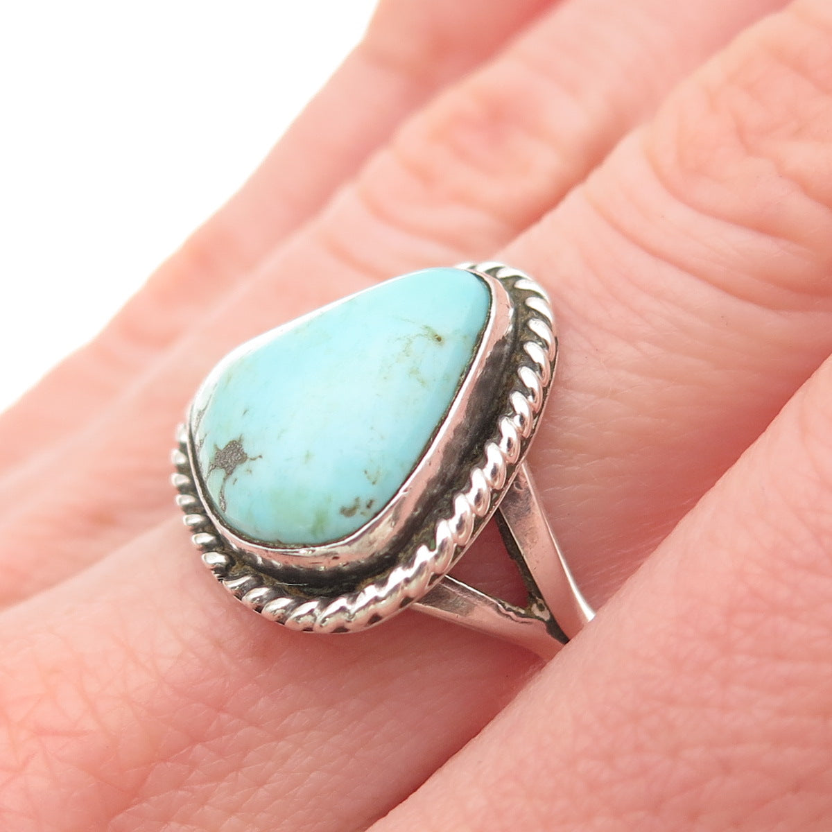 Old Pawn Sterling Silver Vintage Southwestern Tyrone Turquoise Ring Size 6.25