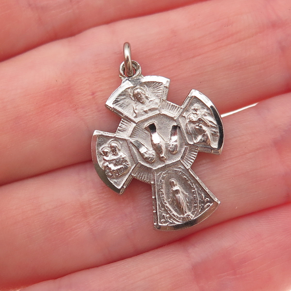 Chapel 925 Sterling Silver Filled Antique Art Deco 4-Way Cross Charm Pendant