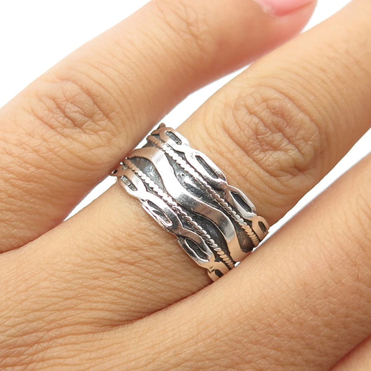 925 Sterling Silver Vintage MC Wavy Wide Band Ring Size 8