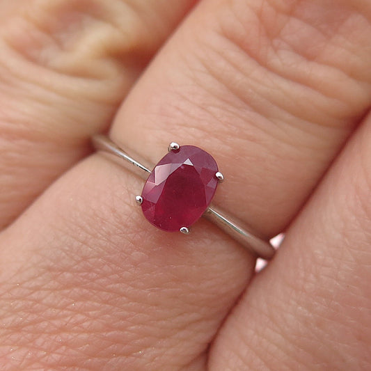 925 Sterling Silver Real Oval-Cut Ruby Ring Size 7.25
