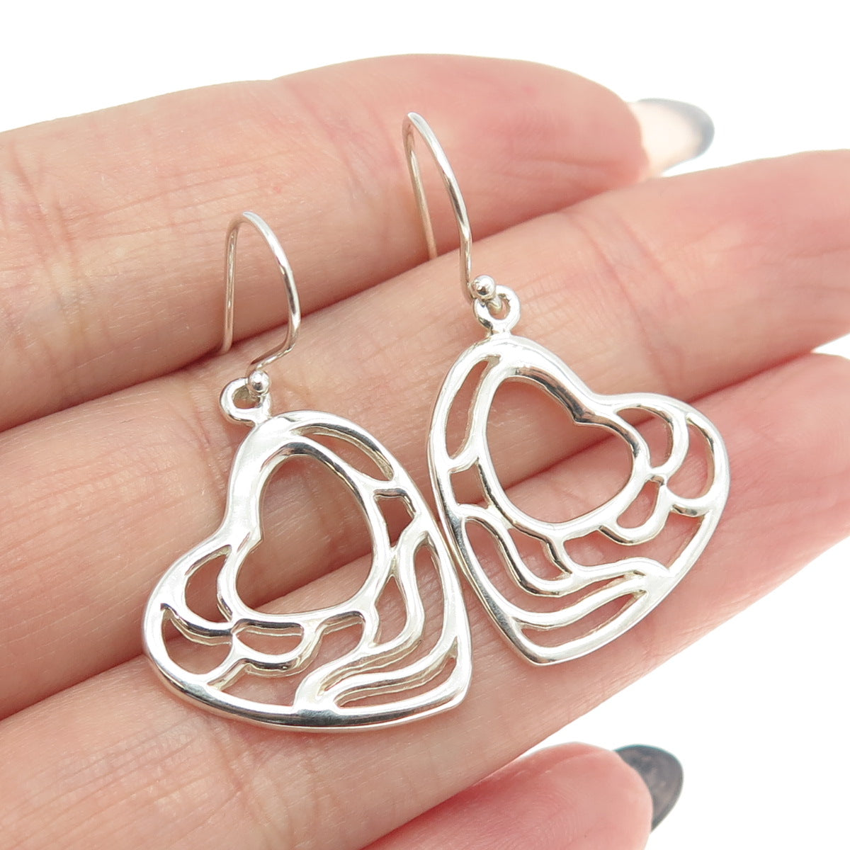 925 Sterling Silver Wavy Heart Dangling Earrings