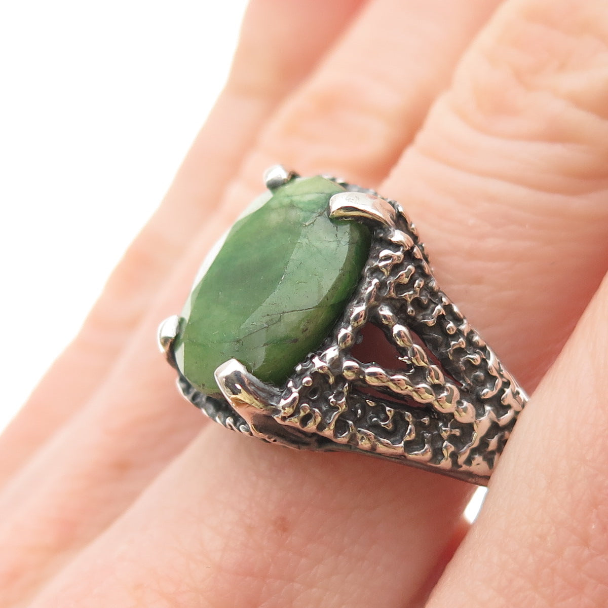 925 Sterling Silver Vintage Real Emerald Modernist Oxidized Ring Size 9.75
