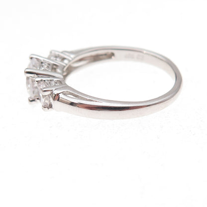 925 Sterling Silver Round-Cut C Z Engagement Ring Size 6.75