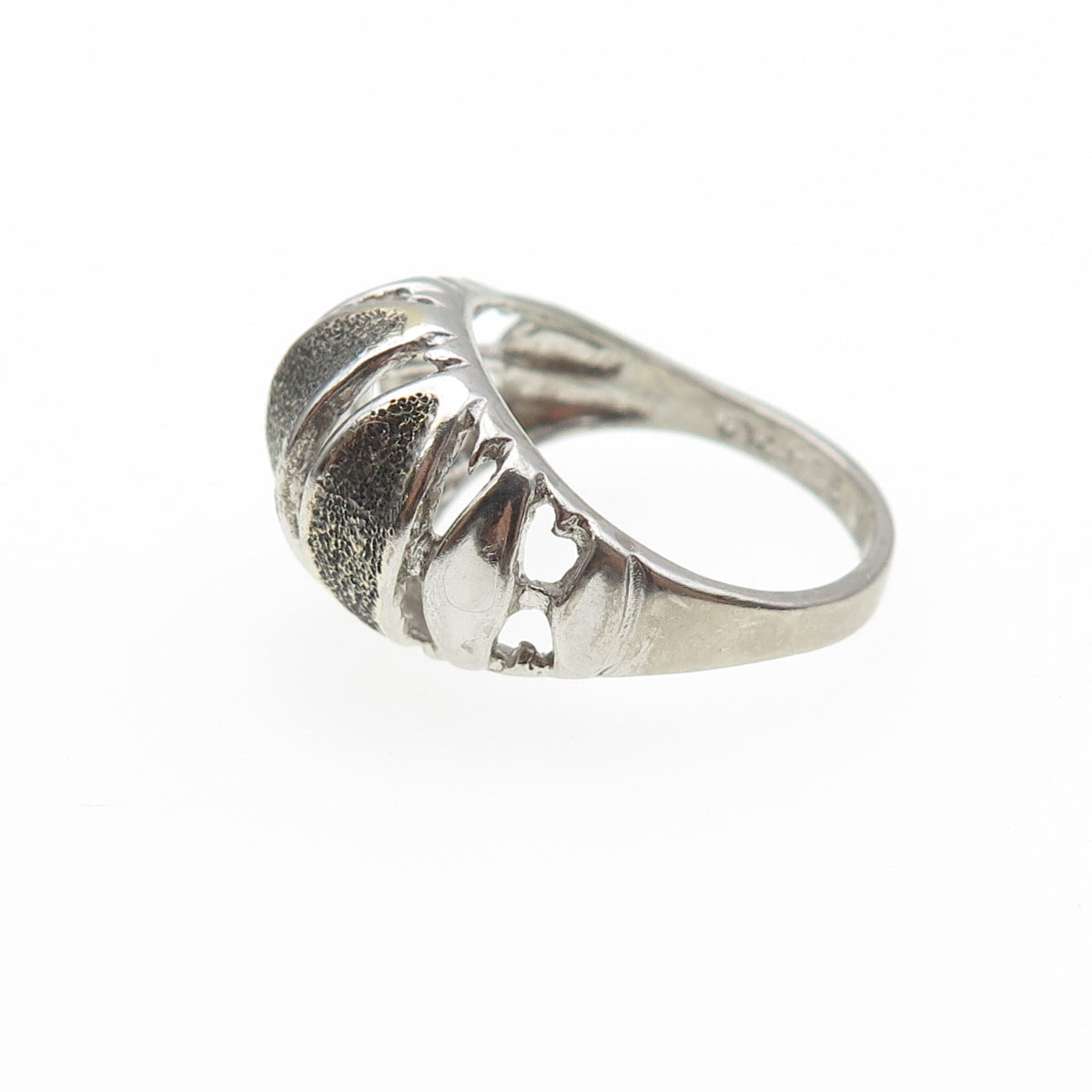 925 Sterling Silver Vintage Modernist Oxidized Dome Ring Size 5.75
