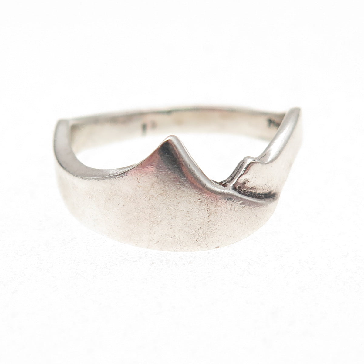 925 Sterling Silver Vintage Modernist Mountains Ring Size 7.75