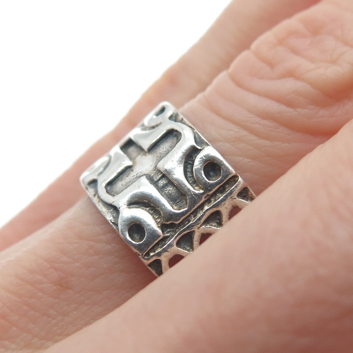 CELLINI 925 Sterling Silver Vintage Cross Oxidized Band Ring Size 8