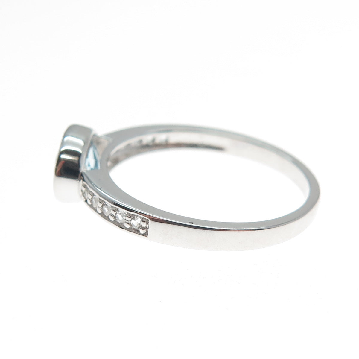 DSMK Sterling Silver Real Oval-Cut Blue & Round-Cut White Topaz Ring Size 8.25