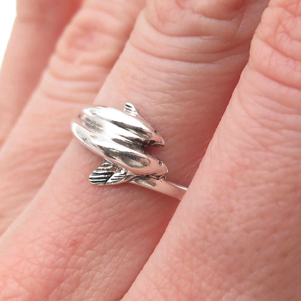 925 Sterling Silver Vintage Dolphin Couple Oxidized Ring Size 6.5