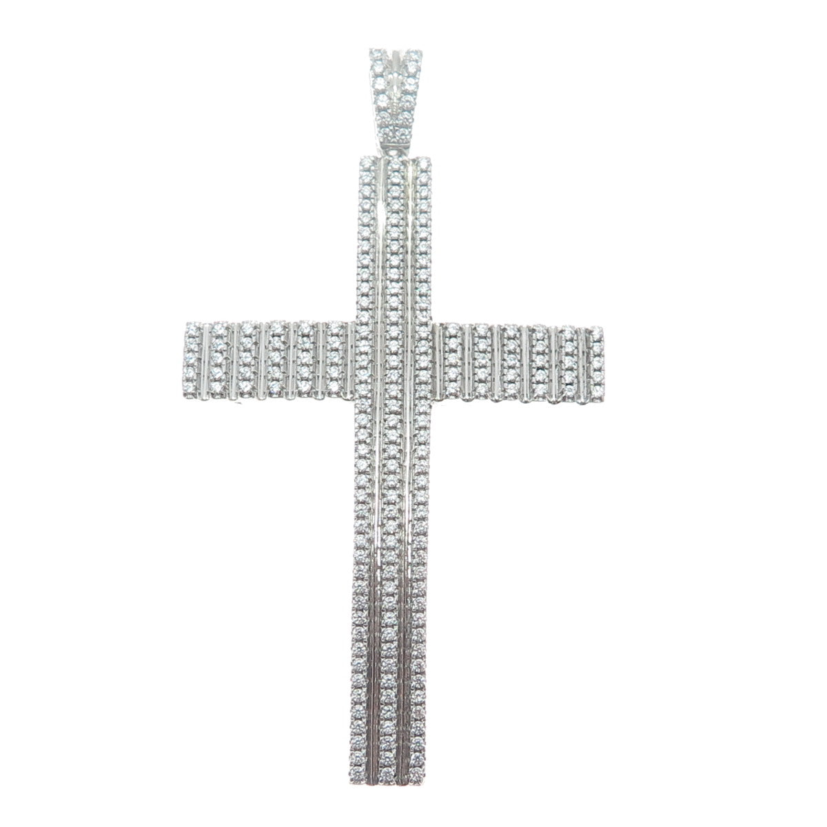 DESIGNS BY YAGI 925 Sterling Silver Round-Cut Shaped C Z Cross Sparkle Pendant