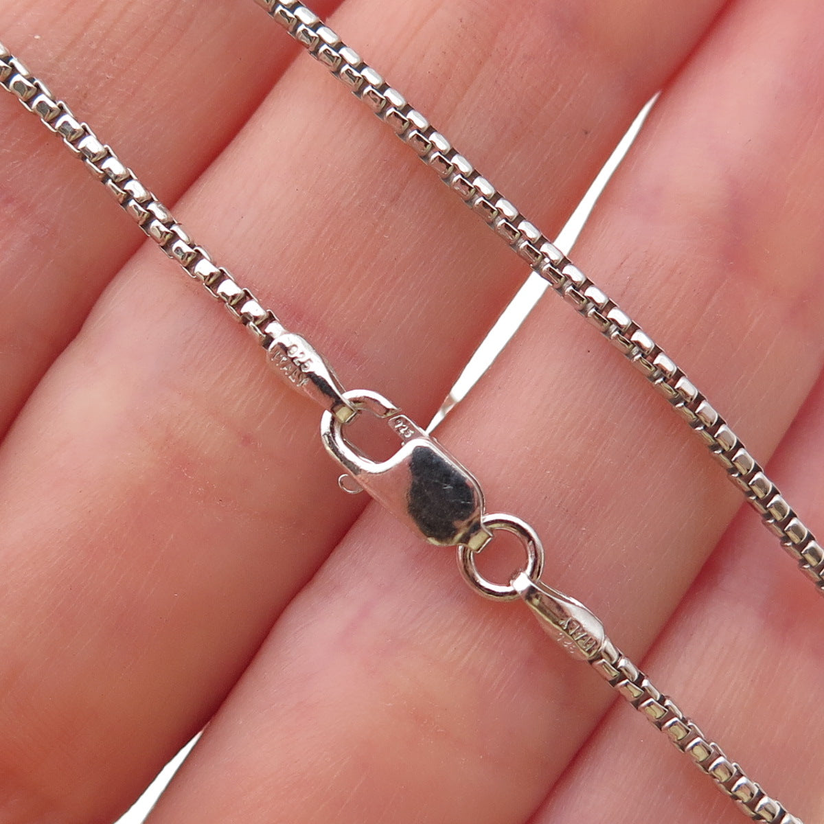 925 Sterling Silver Vintage Italy Round Box Chain Necklace 18"