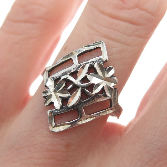 925 Sterling Silver Vintage Diamond-Cut Flower Oxidized Ring Size 6.75