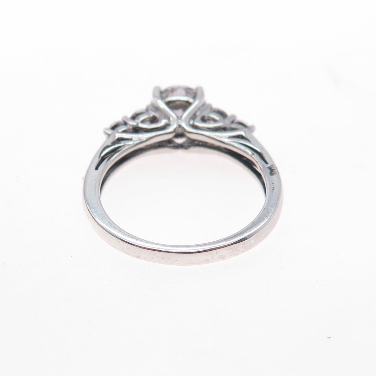 JH YOUNG 925 Sterling Silver Round-Cut C Z Engagement Ring Size 7