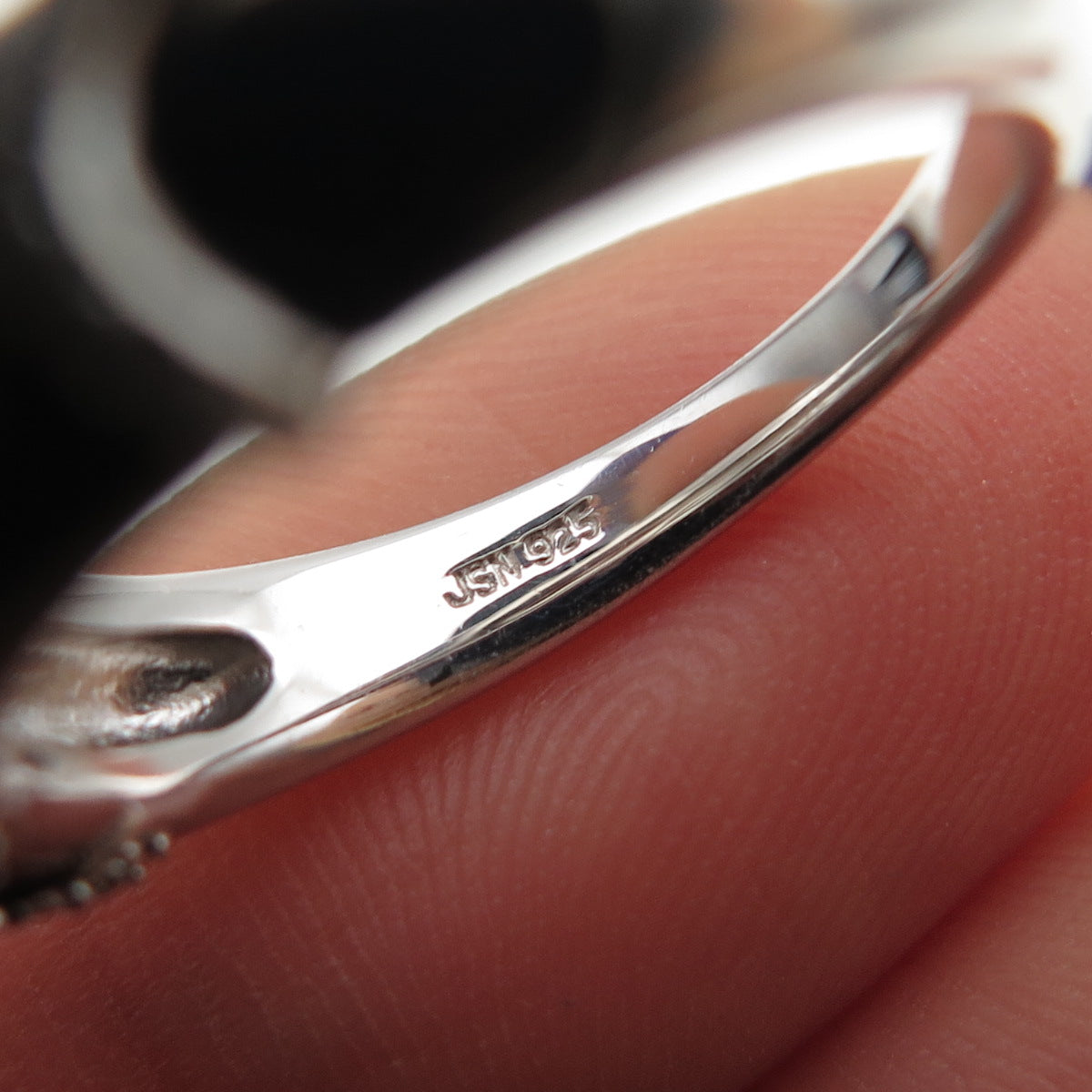 925 Sterling Silver Black Enamel Round-Cut White C Z Ring Size 6.5