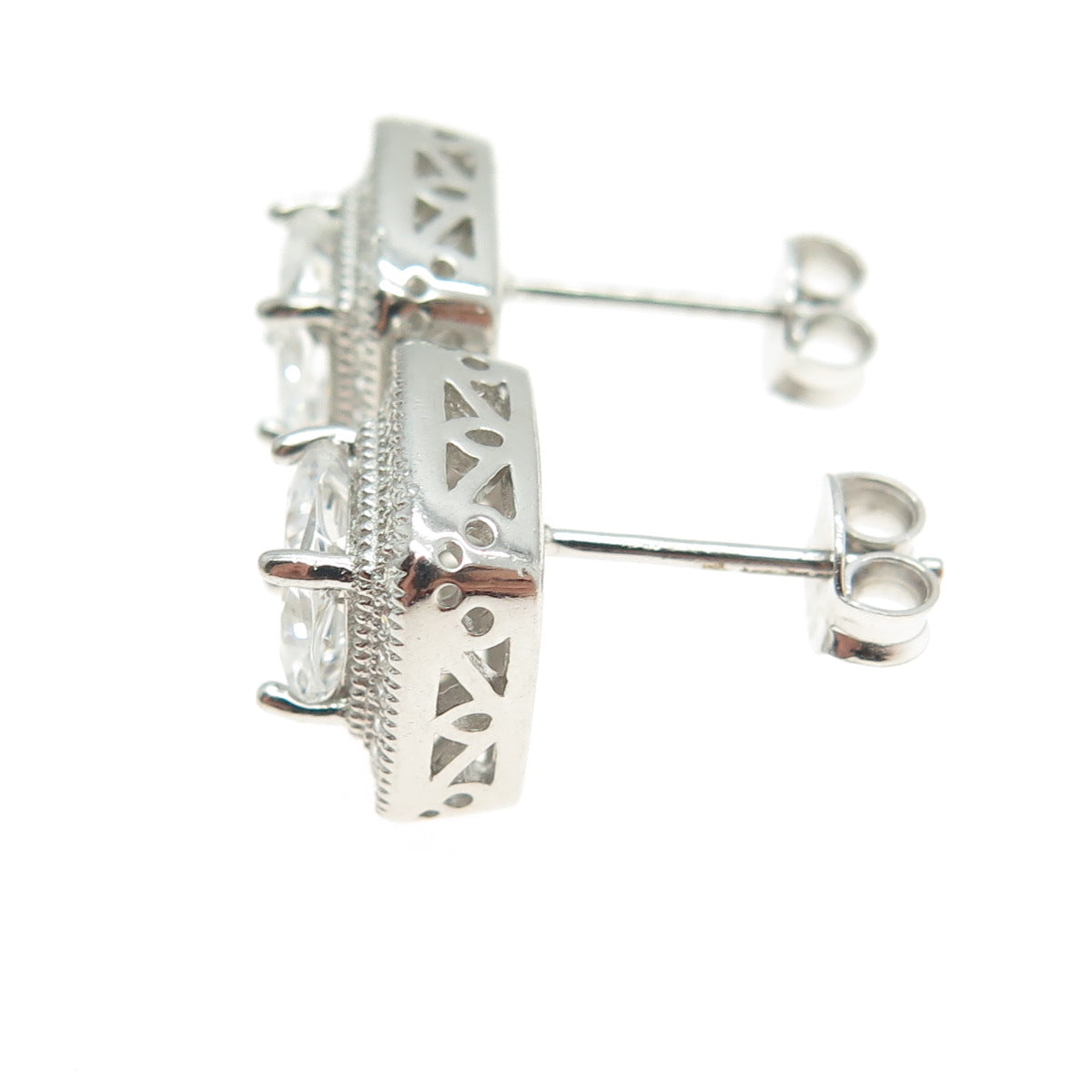 925 Sterling Silver Round-Cut Shaped C Z Square Stud Earrings