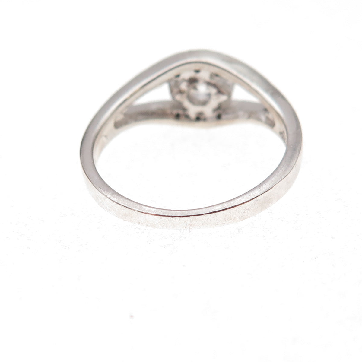 Sapna 925 Sterling Silver Round-Cut C Z Engagement Ring Size 6
