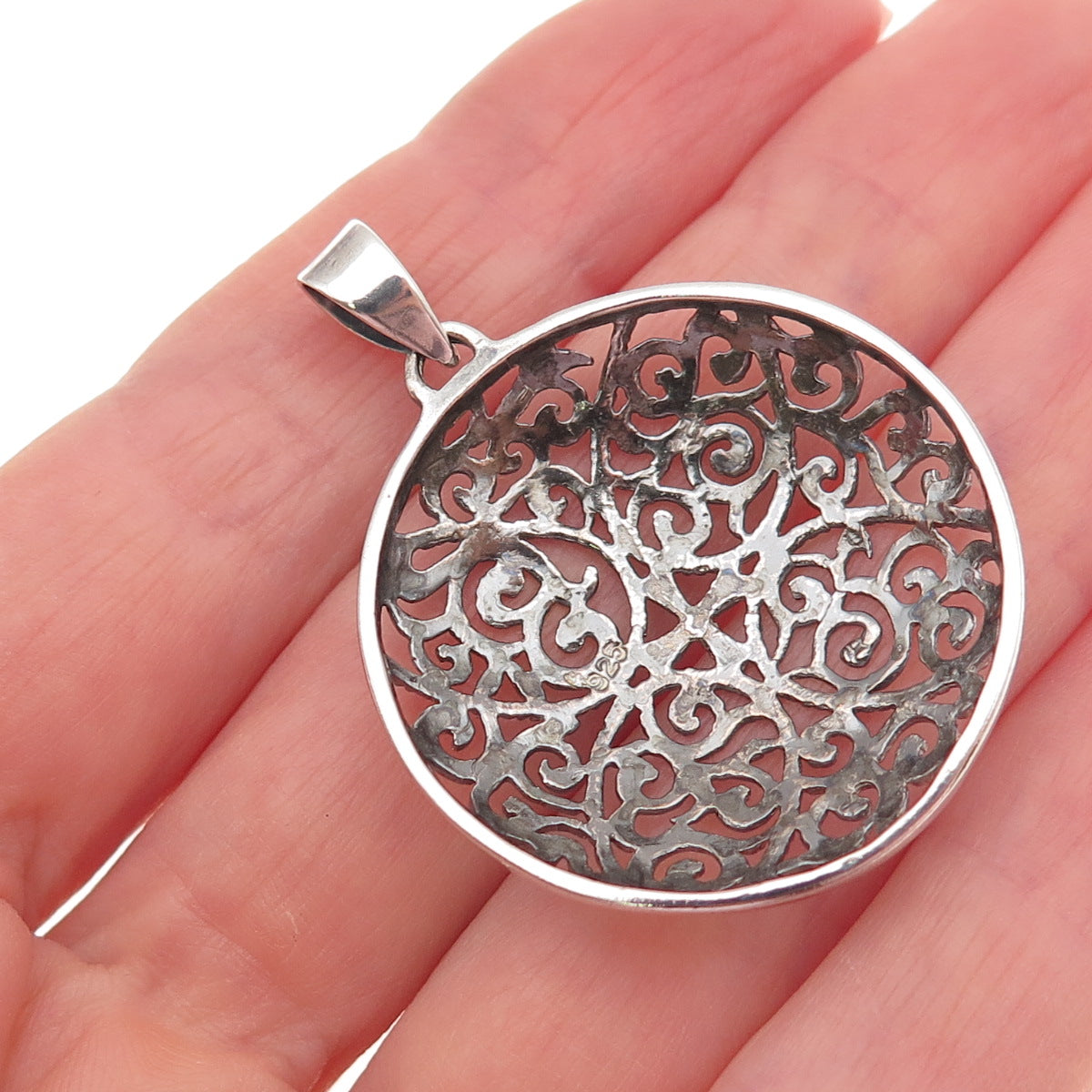 925 Sterling Silver Vintage Ornate Floral Oxidized Charm Pendant