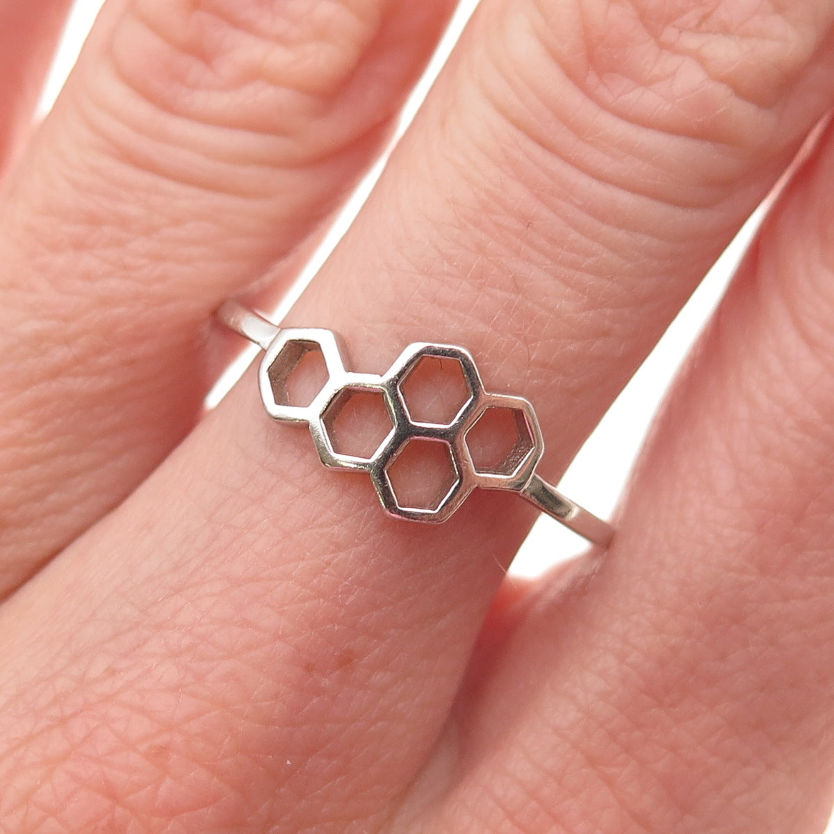 925 Sterling Silver Vintage Honeycomb Oxidized Ring Size 9.75