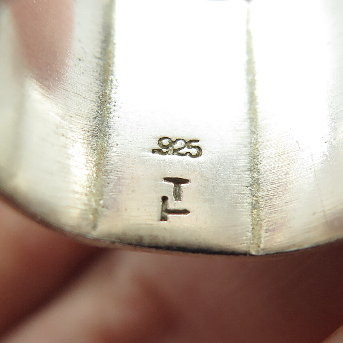 925 Sterling Silver Vintage Carved Block Tapered Rim Cigar Band Ring Size 8.5