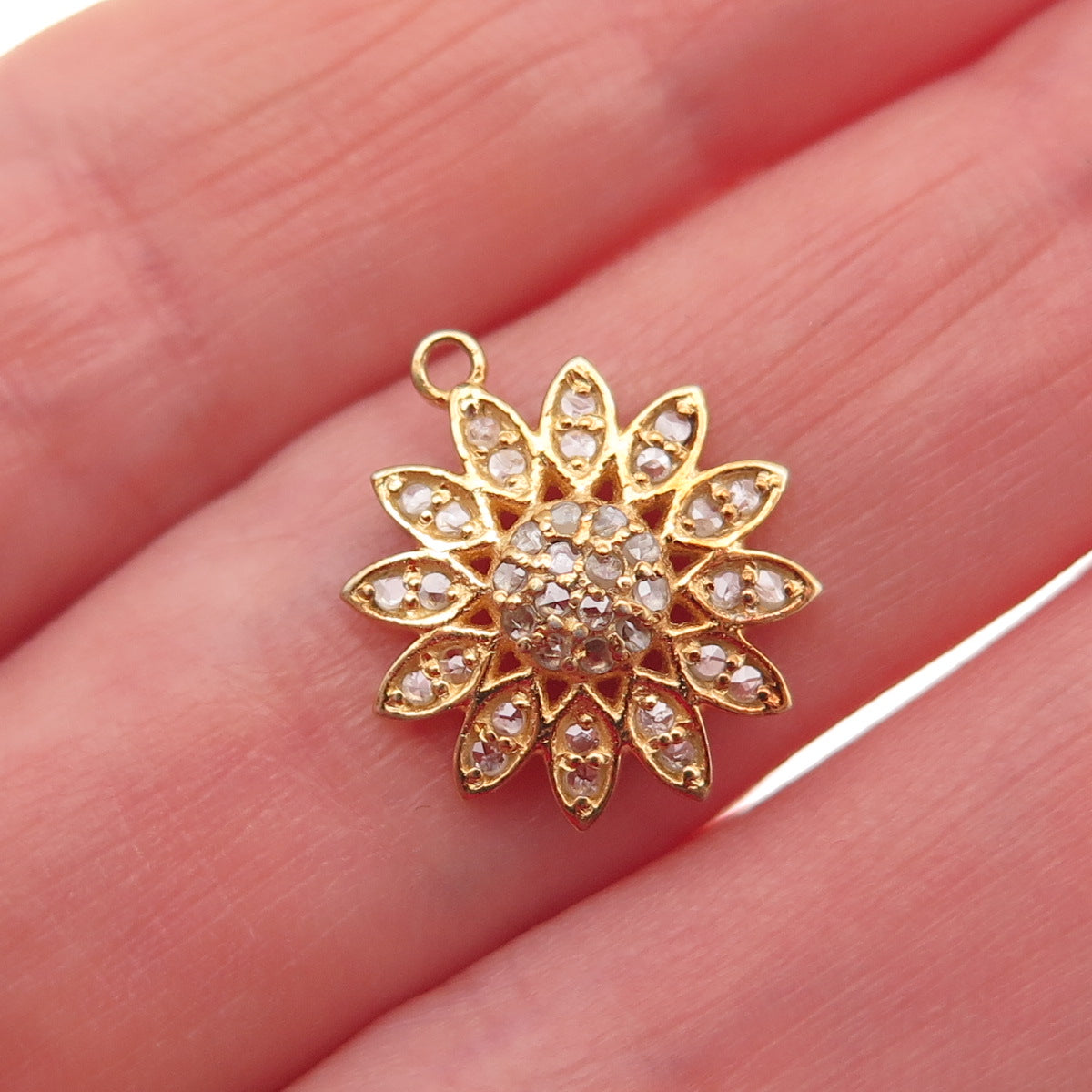 925 Sterling Silver Gold Plated Real Round-Cut Diamond Floral Mini Charm Pendant