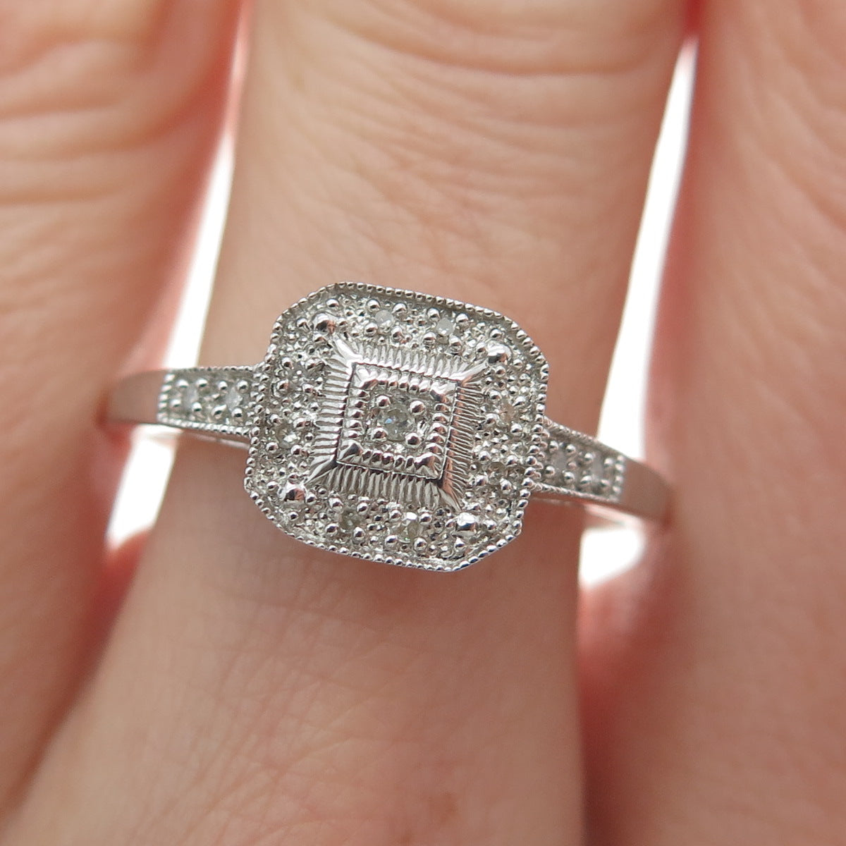 GDC Fine Jewelry 925 Sterling Silver Real Diamond Promise Ring Size 9.25