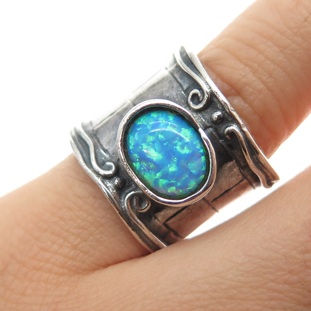 925 Sterling Silver Vintage Real Opal Modernist Oxidized Ring Size 6.25