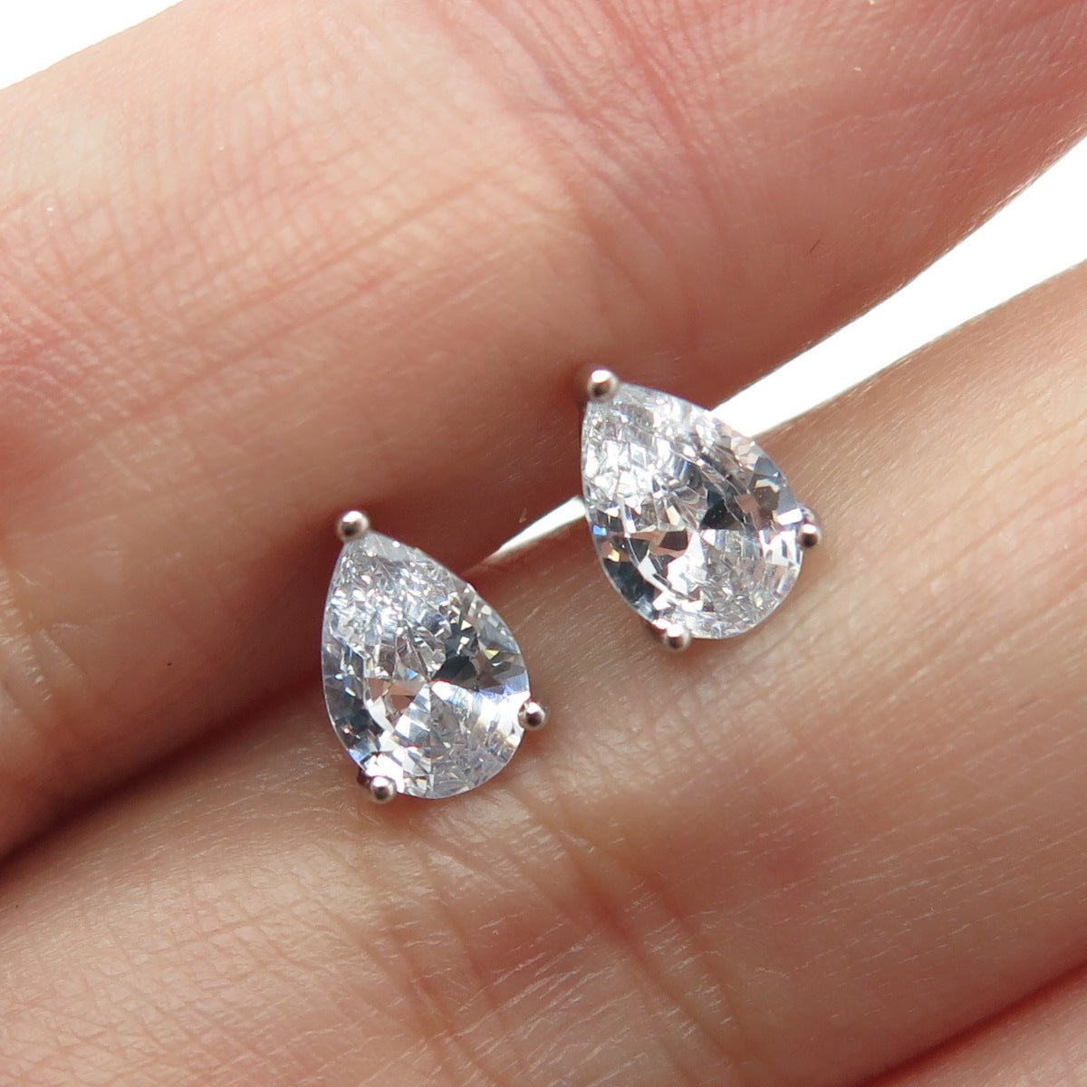 925 Sterling Silver Pear-Cut C Z Stud Earrings