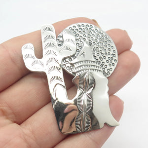 925 Sterling Silver Vintage Coyote & Cactus Pin Brooch