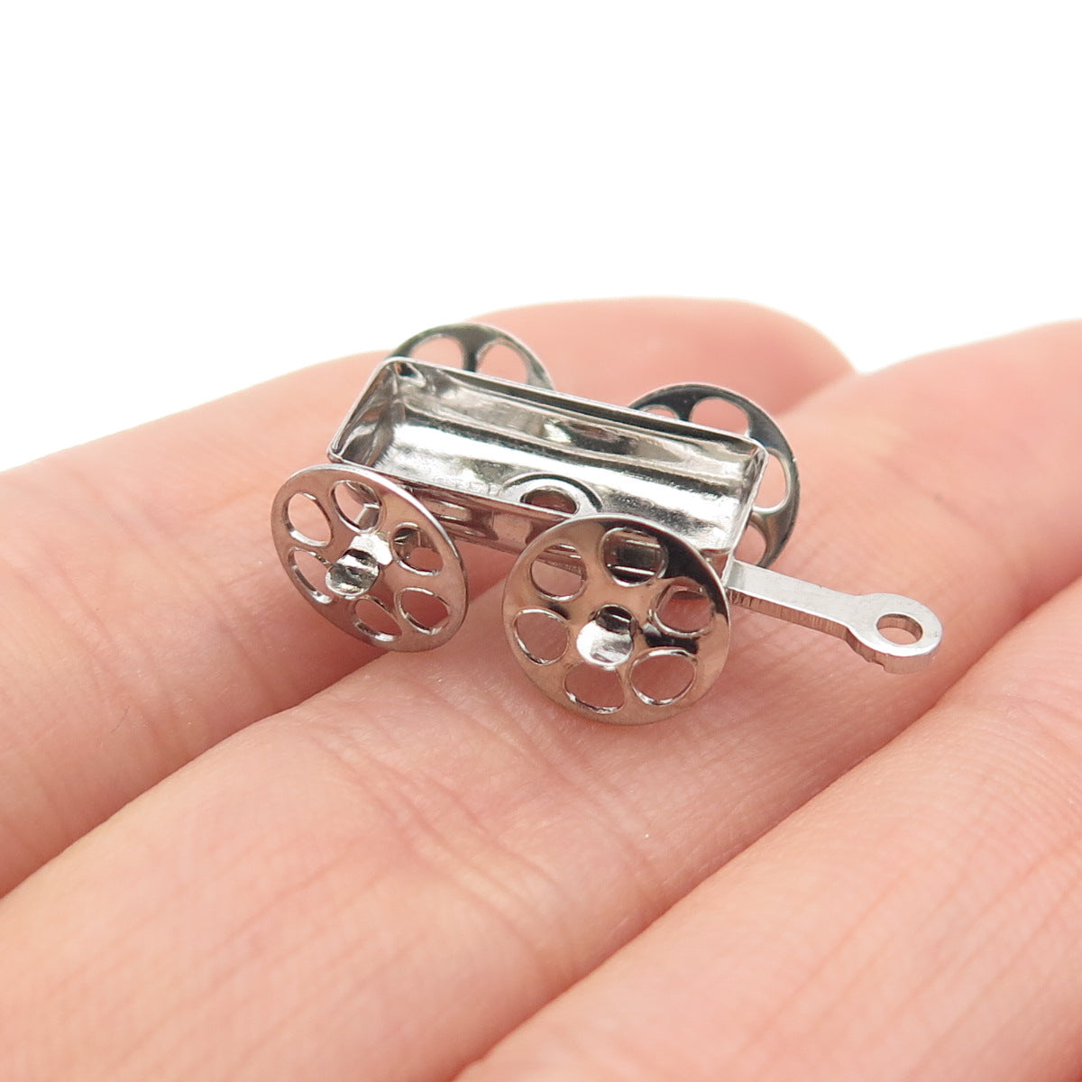 925 Sterling Silver Antique Art Deco Water Wagon Movable Mini 3D Charm Pendant
