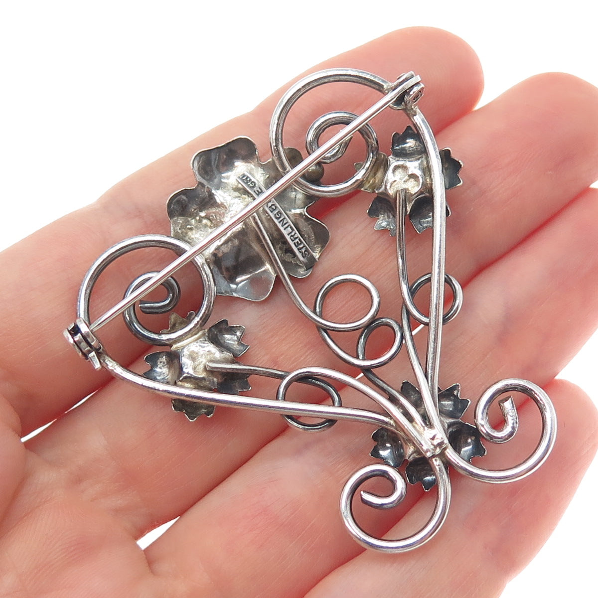 LE GRO 925 Sterling Silver Antique Art Deco Flower Heart Oxidized Pin Brooch