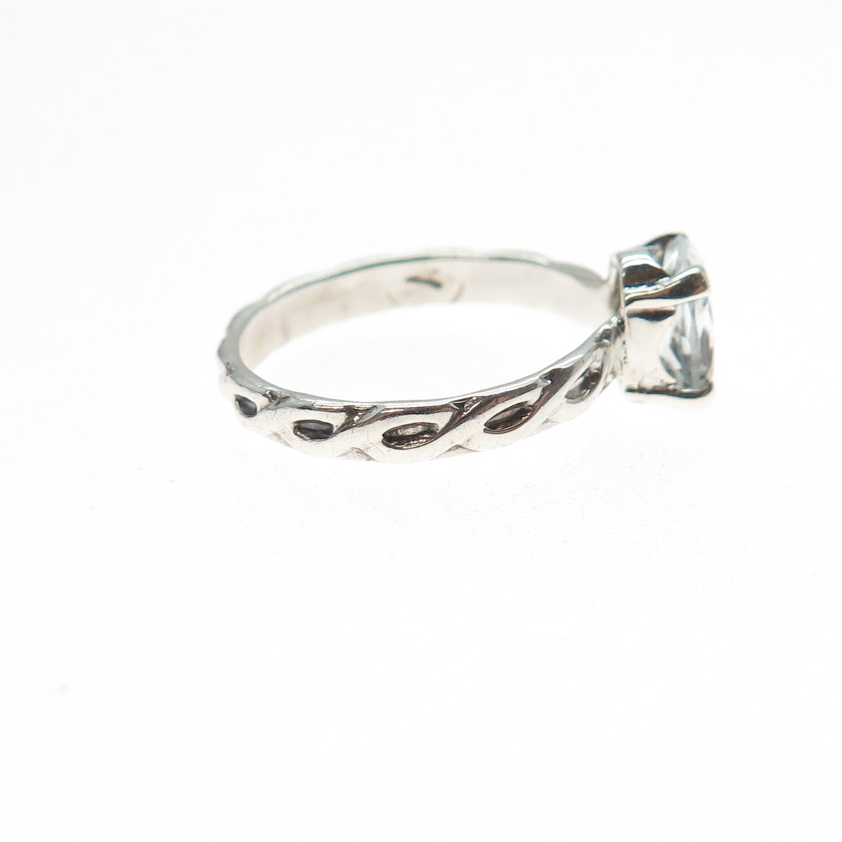 925 Sterling Silver Vintage Oval-Cut C Z Celtic Woven Ring Size 6