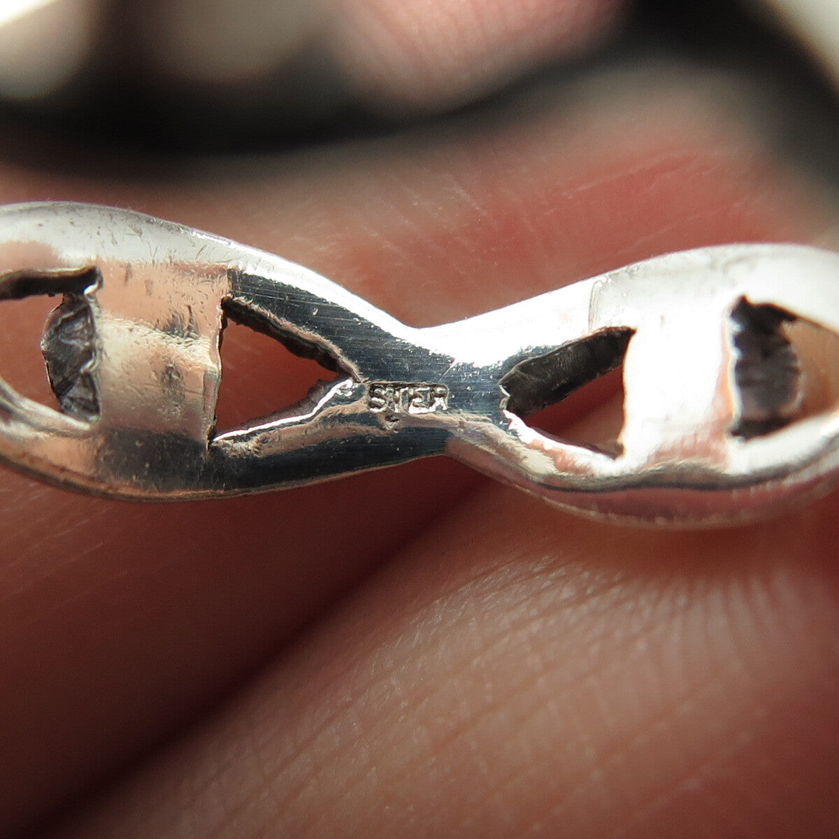 925 Sterling Silver Vintage Beaded Infinity Band Ring Size 9