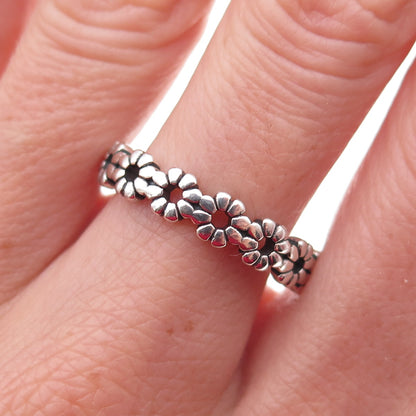 925 Sterling Silver Vintage Daisy Flower Oxidized Ring Size 9.75